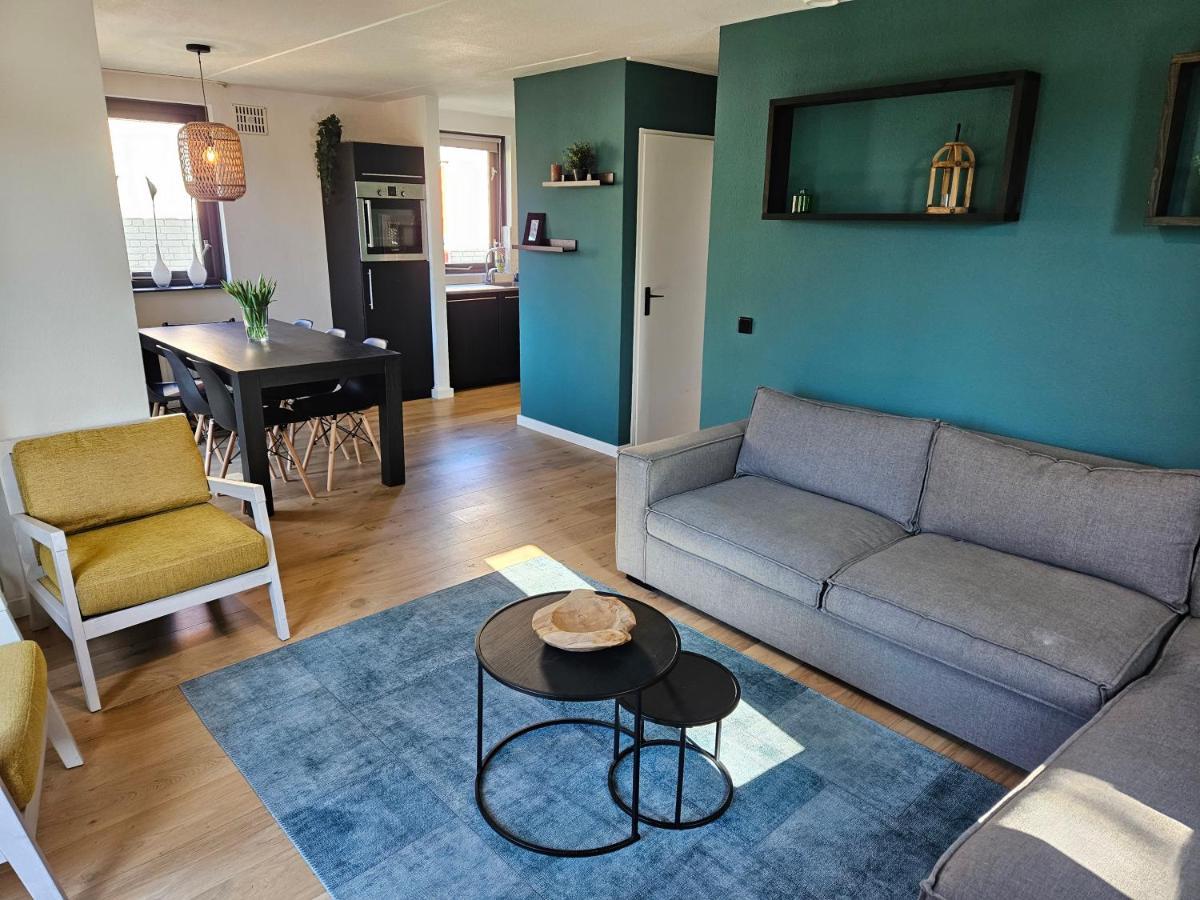 7 Person House With Garden, Firepit, Swimming Lake, Hammock, Child Friendly, In- And Outside Playground, Slide, And Great Coffee Ewijk Extérieur photo