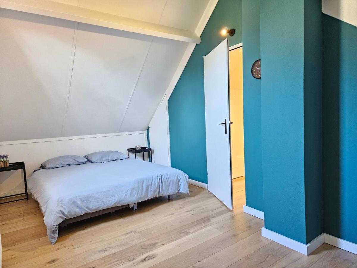 7 Person House With Garden, Firepit, Swimming Lake, Hammock, Child Friendly, In- And Outside Playground, Slide, And Great Coffee Ewijk Extérieur photo