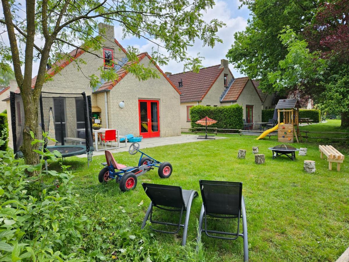 7 Person House With Garden, Firepit, Swimming Lake, Hammock, Child Friendly, In- And Outside Playground, Slide, And Great Coffee Ewijk Extérieur photo